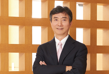 한국 최초의 국제통상법 박사(S.J.D.) 장승화 무역위원회 위원장